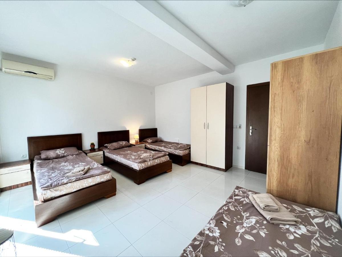 Majap Hostel Ohrid Luaran gambar