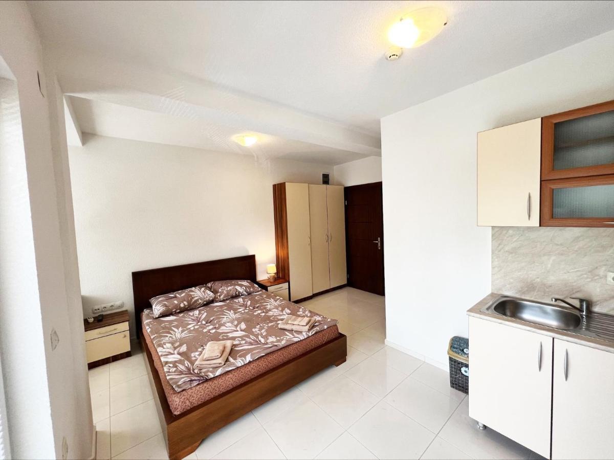 Majap Hostel Ohrid Luaran gambar